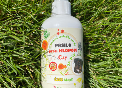 Pršilo proti klopom